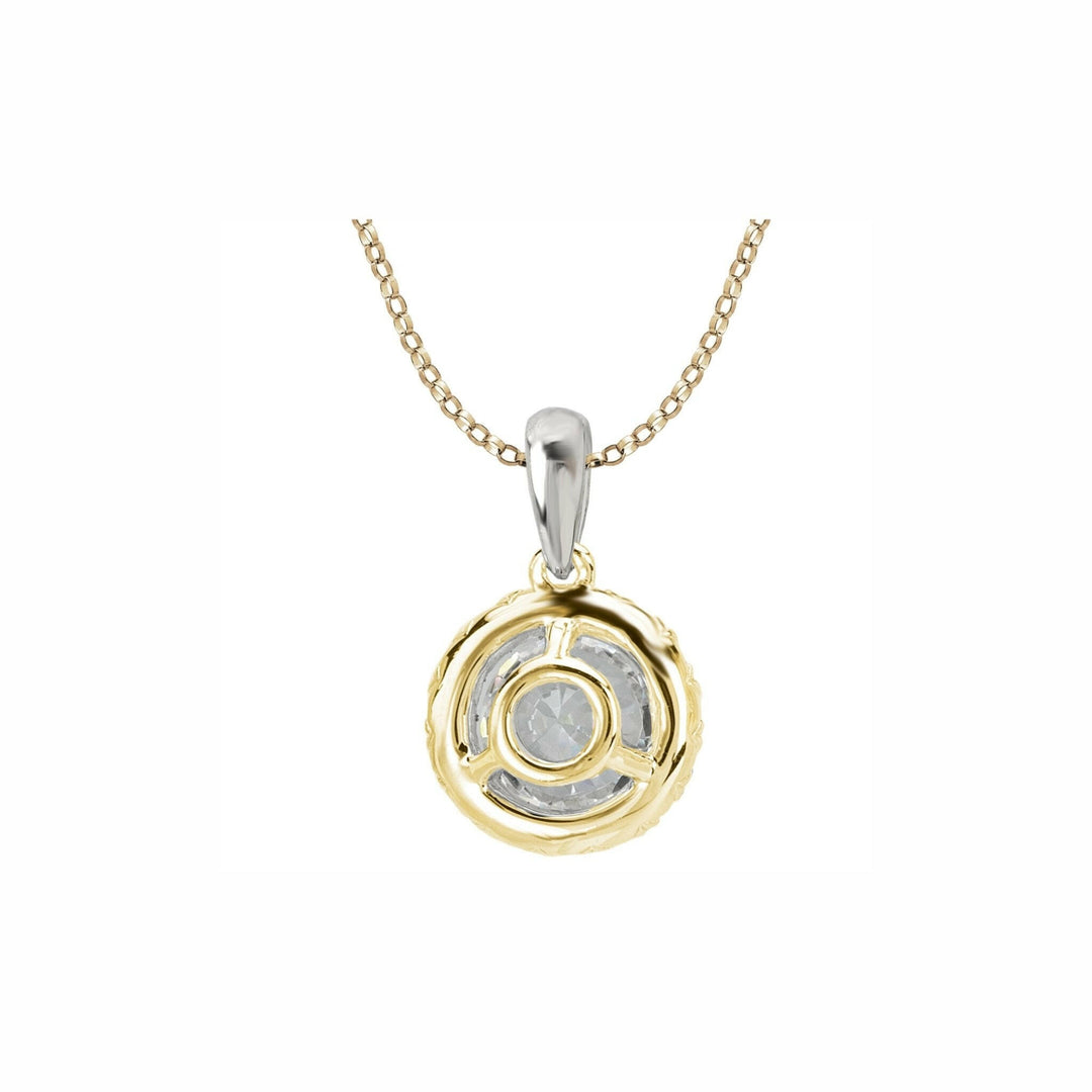 Small Sparkling Round Pendant Necklace - Remicity